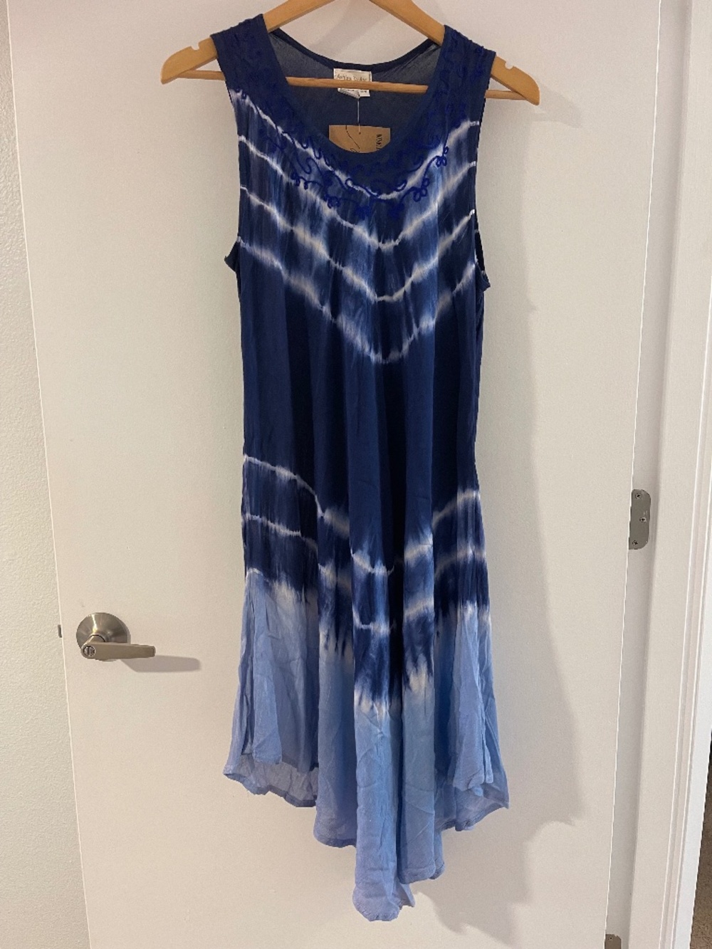 Ashley Taylor Super Cute Summer Dress!